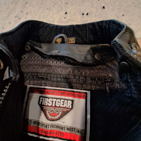 Vintage Ladies Large, Leather SZ 40 motorcycle Jacket. Belstaff style .  25 year - Picture 4 of 4